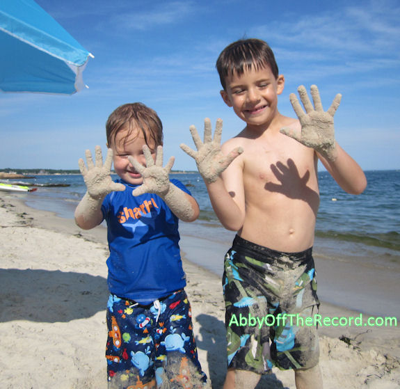 SandyHands Sandy hands