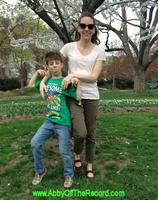 a perfect family snapshot in Spring