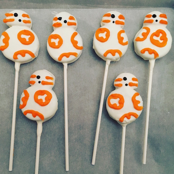 Star Wars BB8 cookie pops